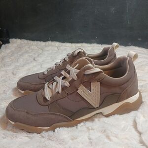 New Vionic Womens Walk Slim Glide Sneakers Driftwood Leather Suede Size 9